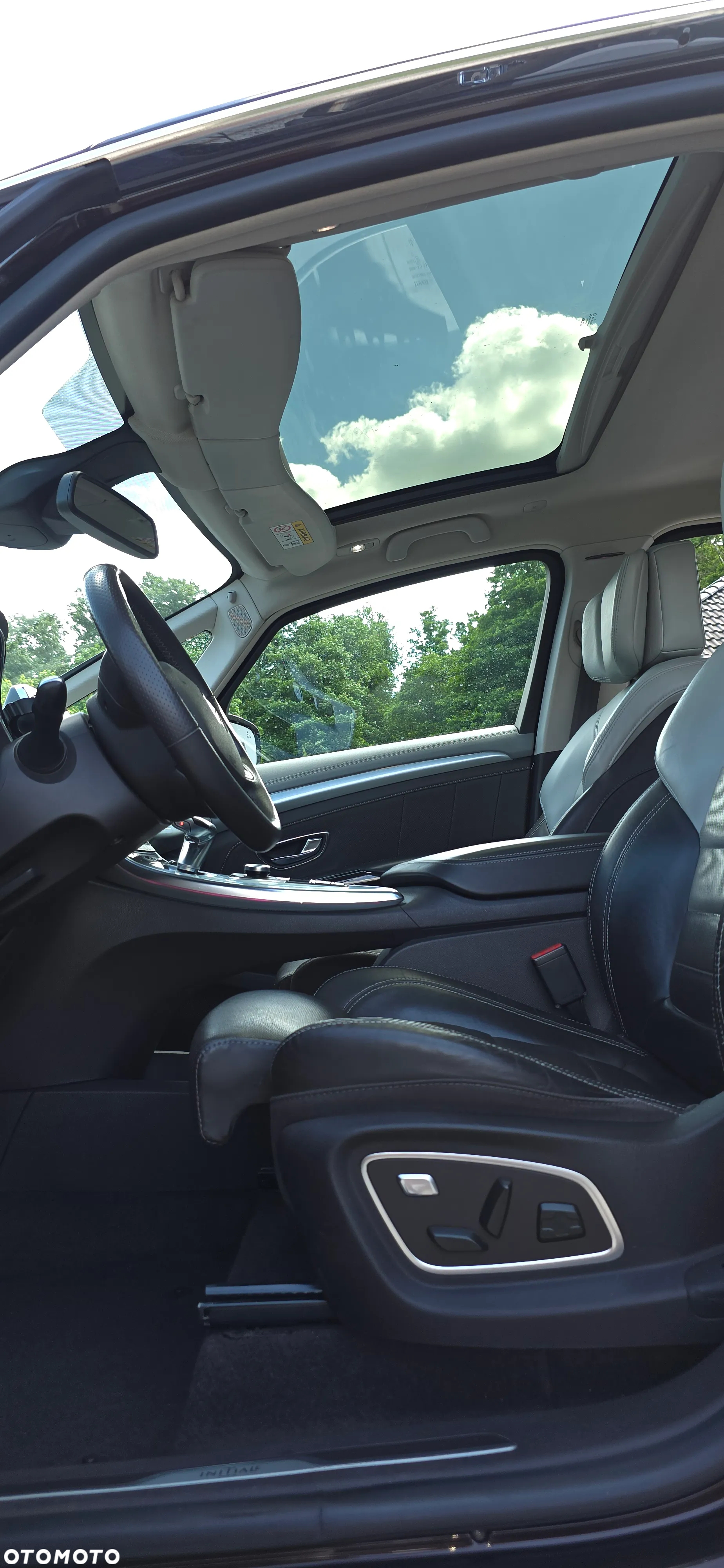 Renault Espace 1.6 dCi Energy Initiale Paris EDC 7os - 14
