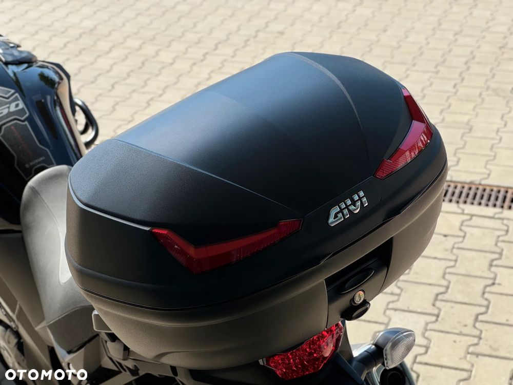 Suzuki DL - 7