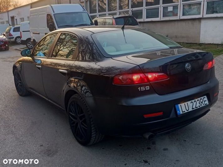 Alfa Romeo 159 - 2