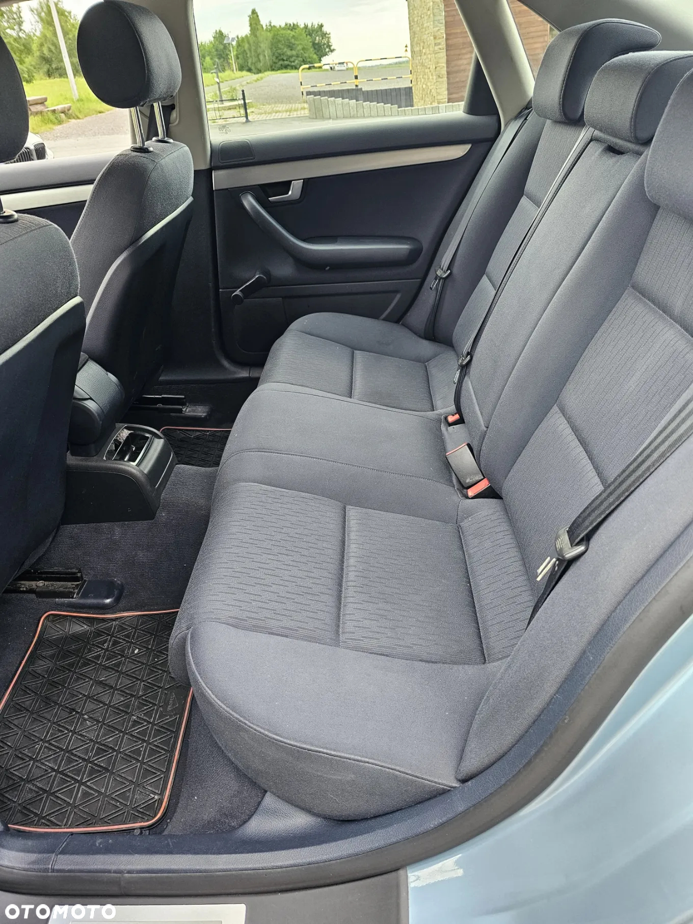 Audi A4 Avant 1.8 T - 9