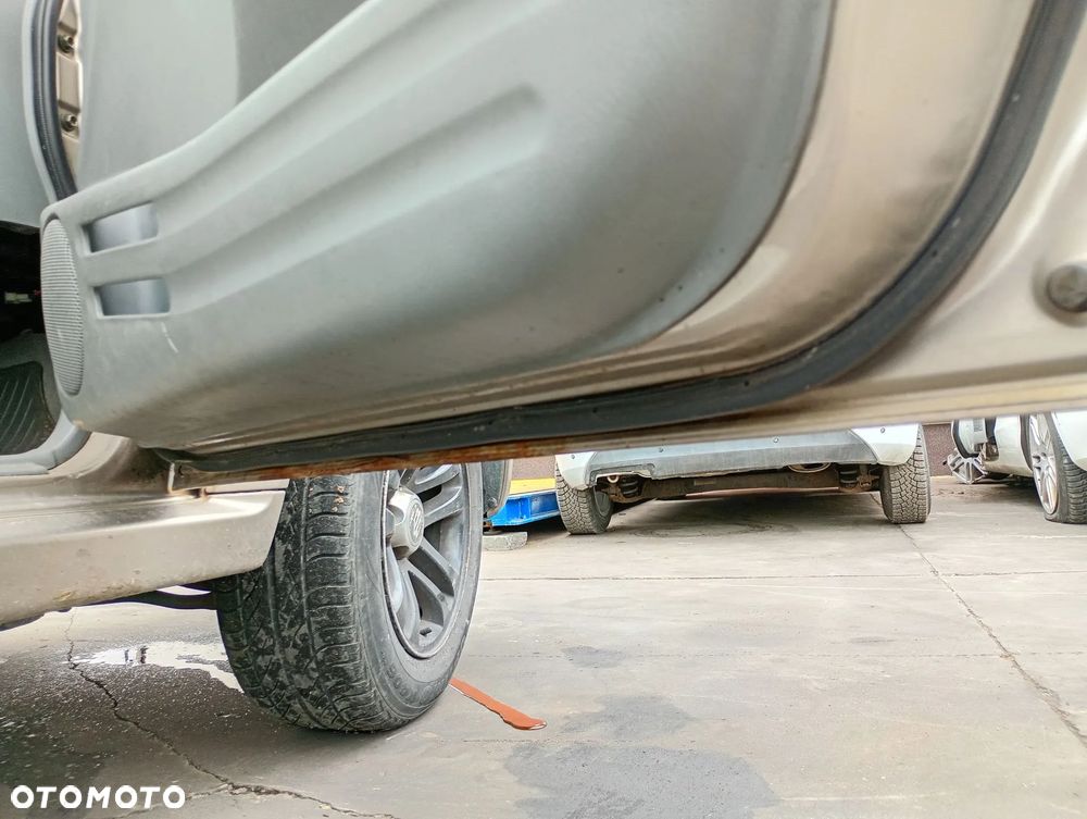 SUZUKI GRAND VITARA XL7 LIFT 04-06 WENTYLATOR CHŁODNICY - 9