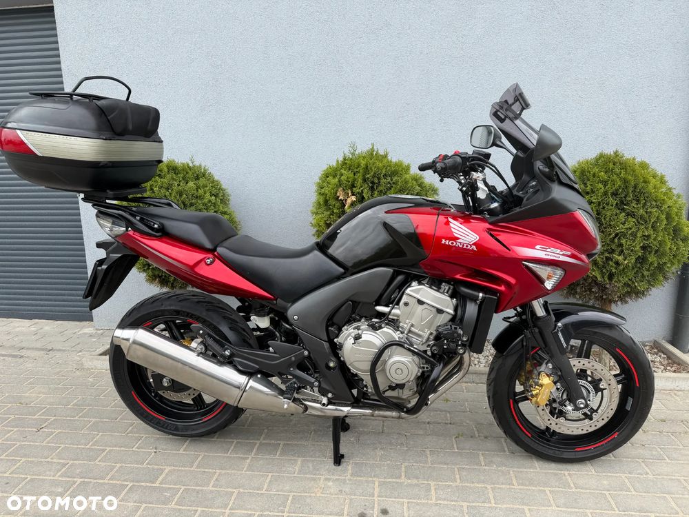 Honda CBF - 2