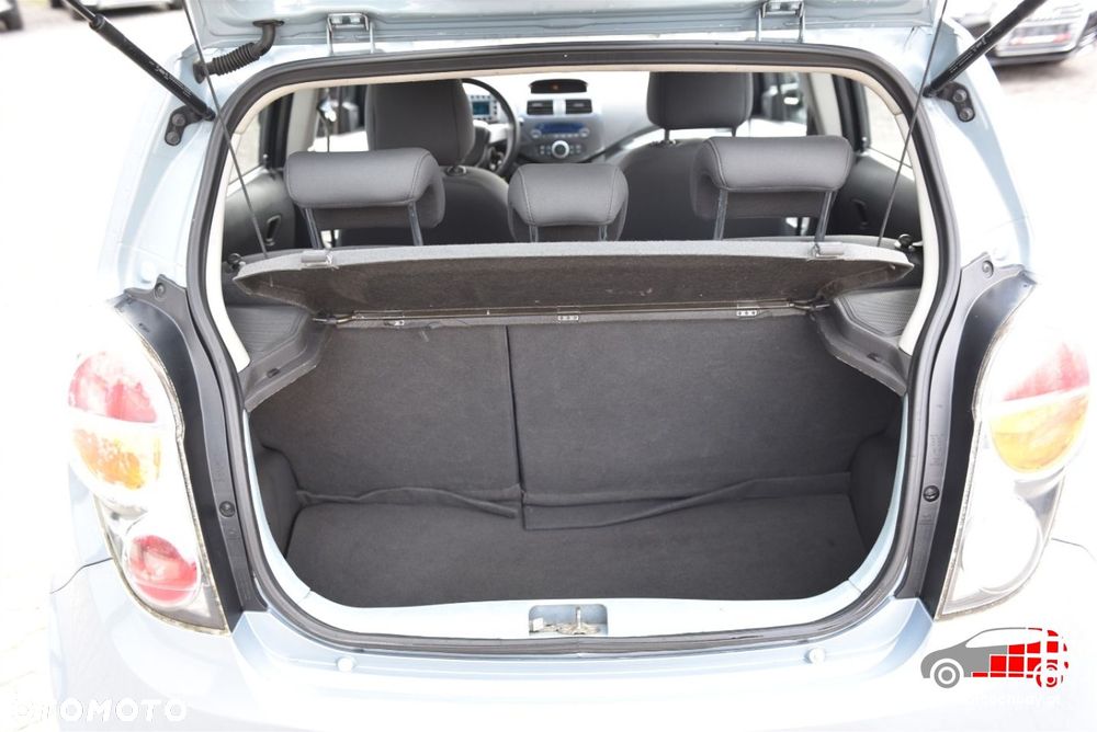 Chevrolet Spark - 14