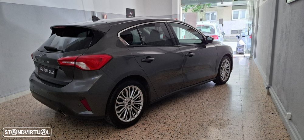 Ford Focus 1.5 TDCi ECOBlue Titanium - 6