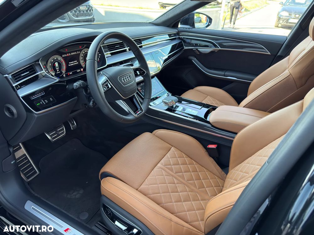 Audi A8 - 14