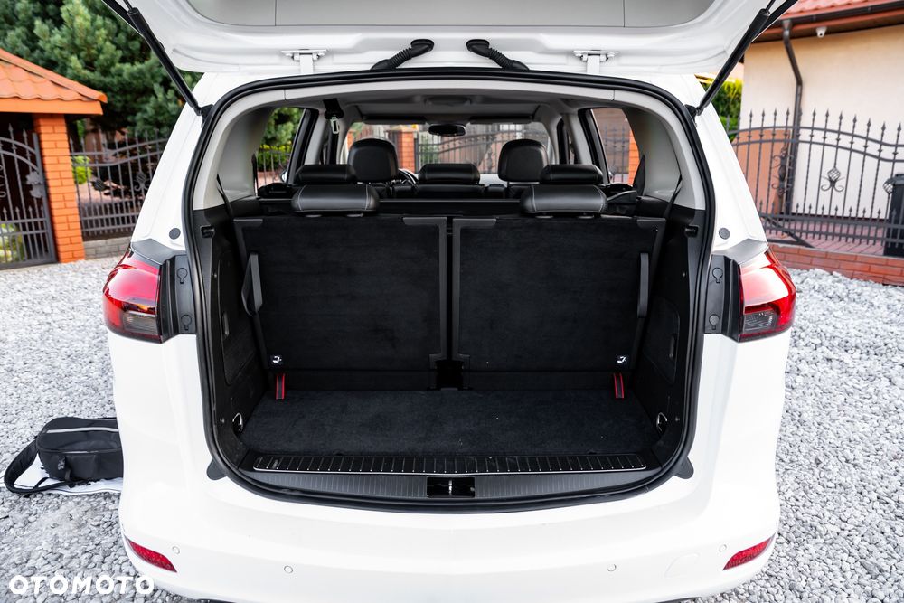 Opel Zafira Tourer 1.6 SIDI Turbo Sport - 21
