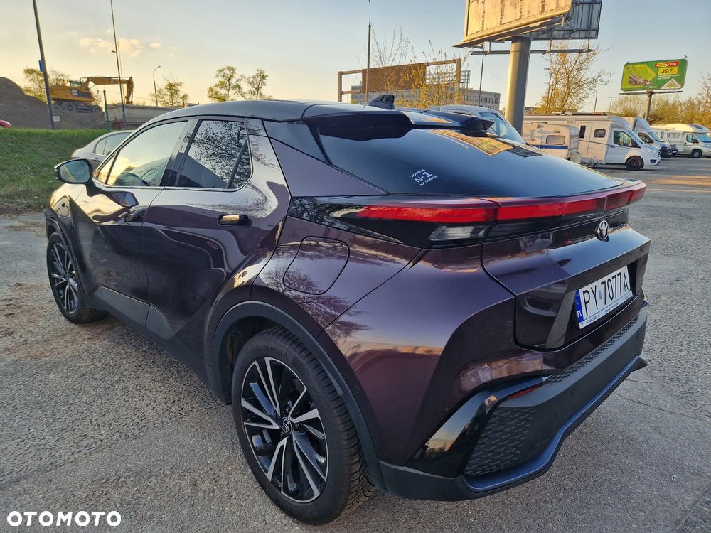 Toyota C-HR 2.0 Hybrid Dynamic Force Executive - 1