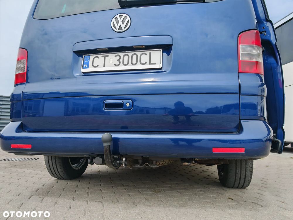 Volkswagen Multivan - 20