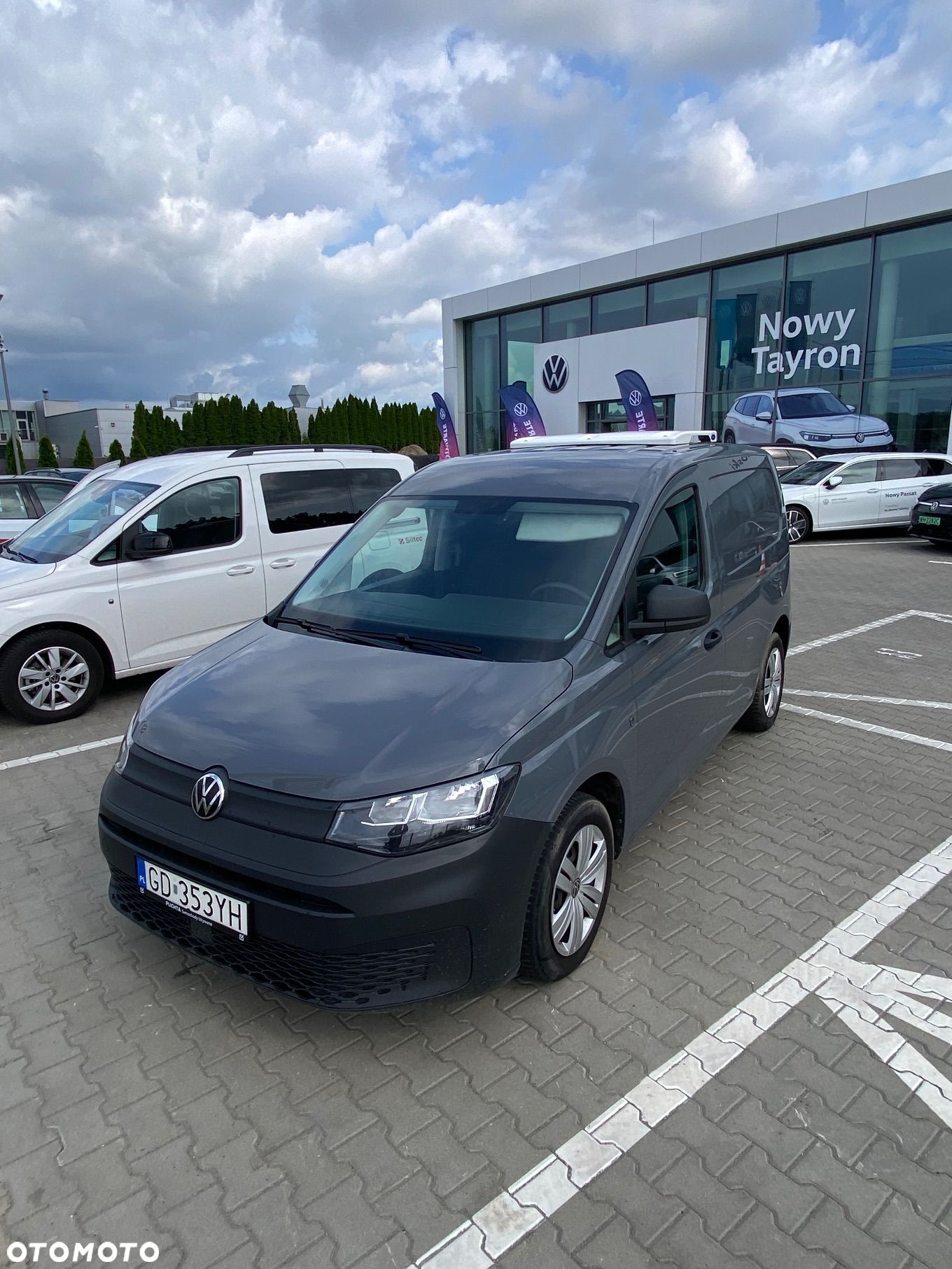 Volkswagen Caddy - 1