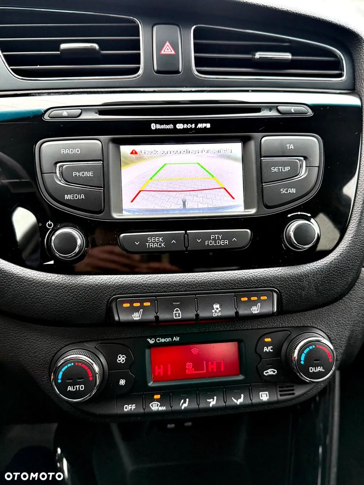 Kia Ceed 1.6 GDI Spirit - 14