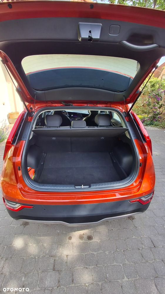 Kia Niro 64kWh M - 10