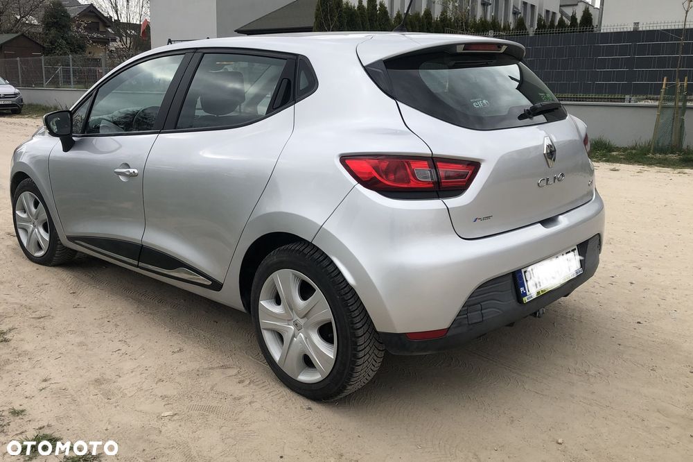 Renault Clio dCi 90 Dynamique - 10