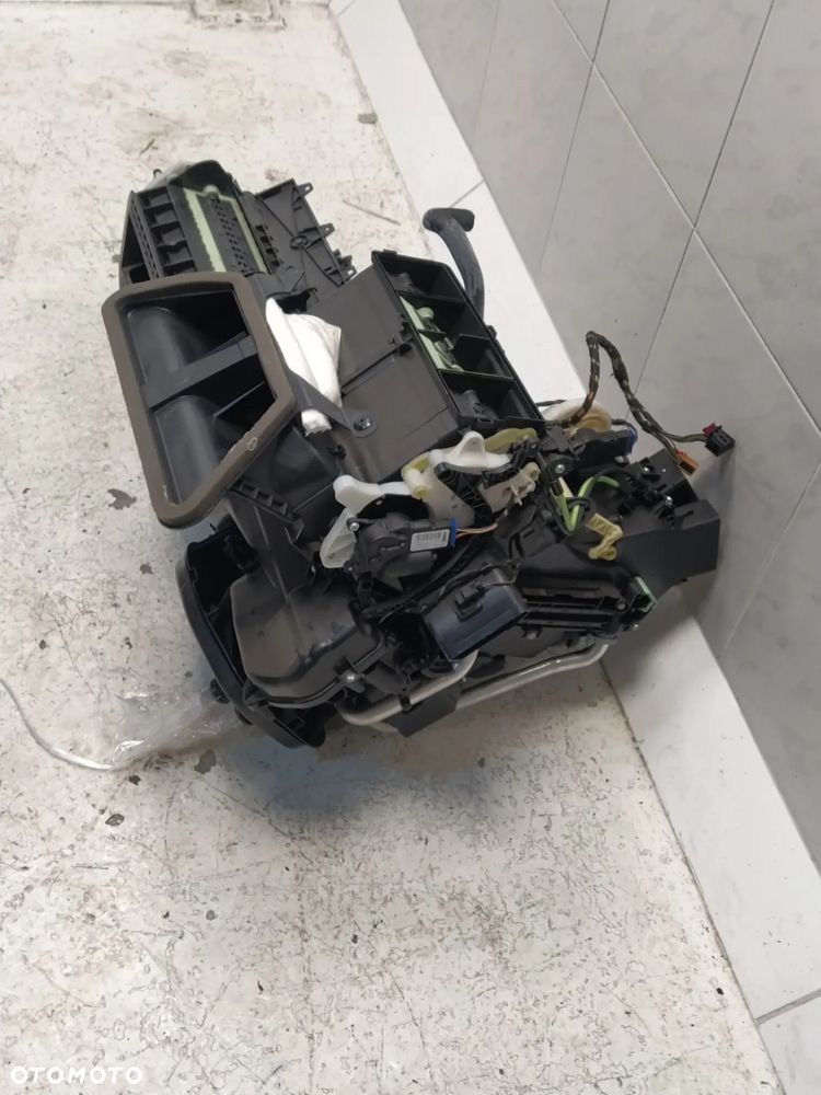 VW TIGUAN II NAGRZEWNICA KOMPLETNA WENTYLATOR ORYGINAŁ - 4