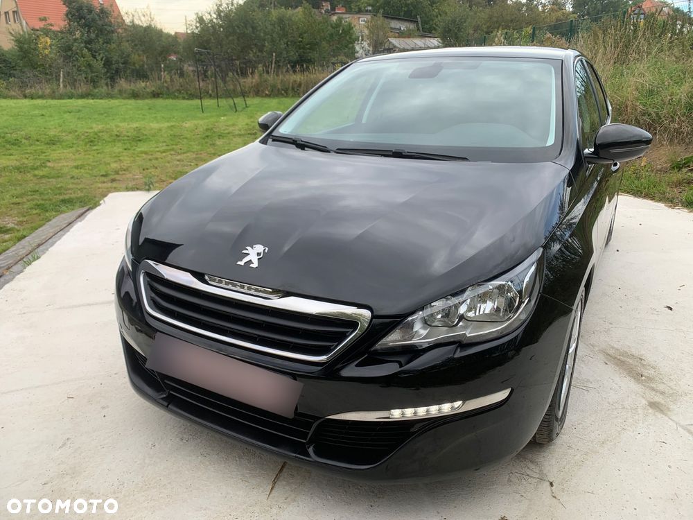 Peugeot 308 - 33
