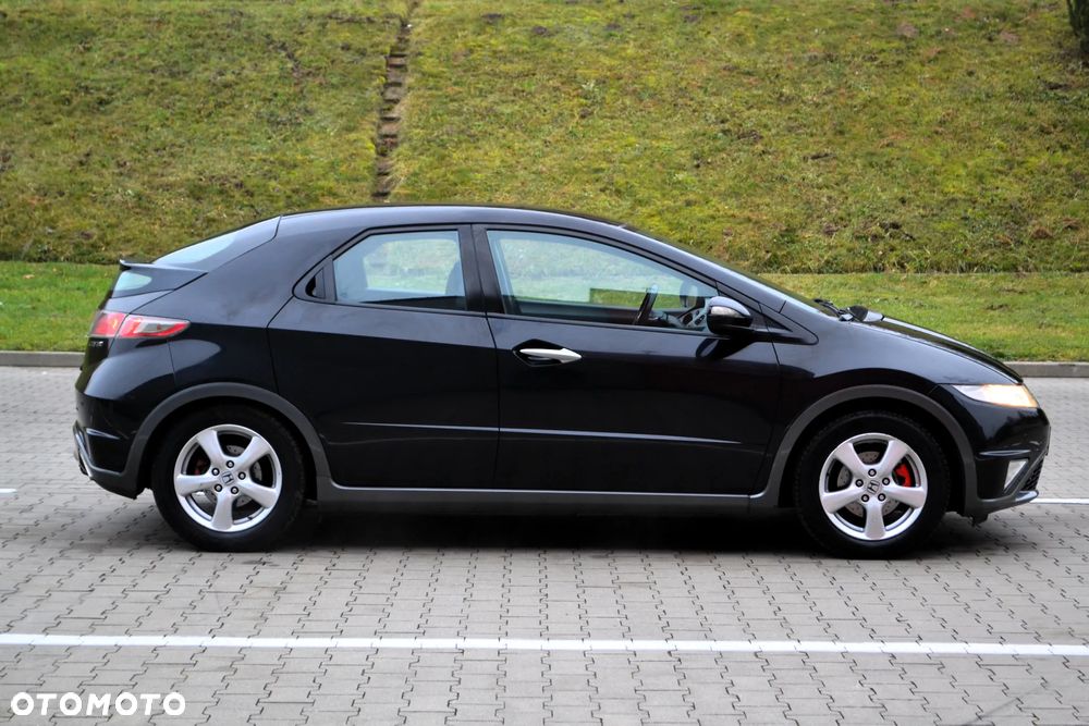 Honda Civic 1.4 Comfort - 27