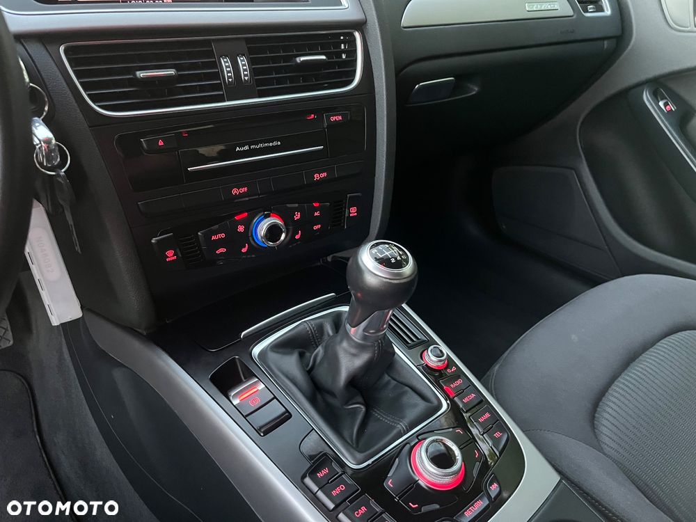 Audi A4 Limousine 2.0 TDI Quattro - 9