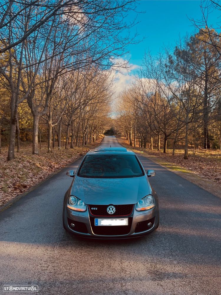 VW Golf 2.0 GTi DSG - 1