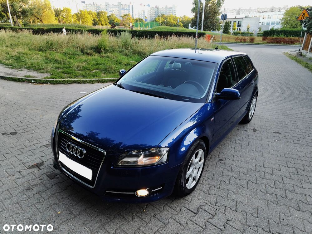 Audi A3 Sportback 2.0 TDI DPF S line Sportpaket - 4