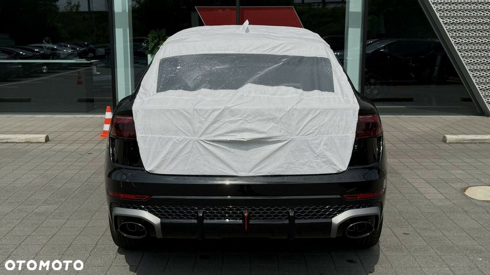 Audi RS Q8 - 11