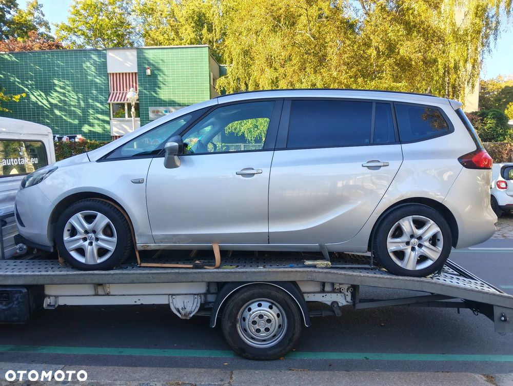 Opel Zafira - 6