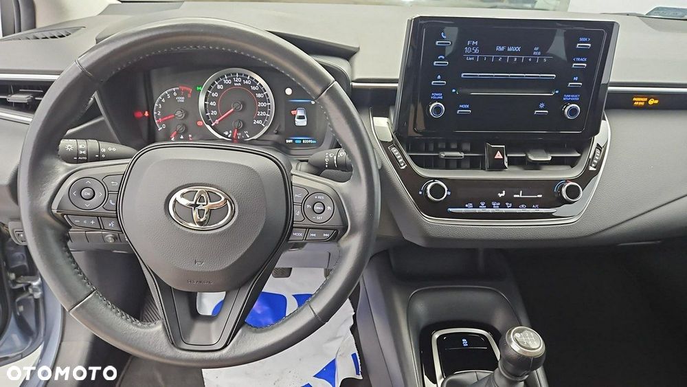 Toyota Corolla - 13