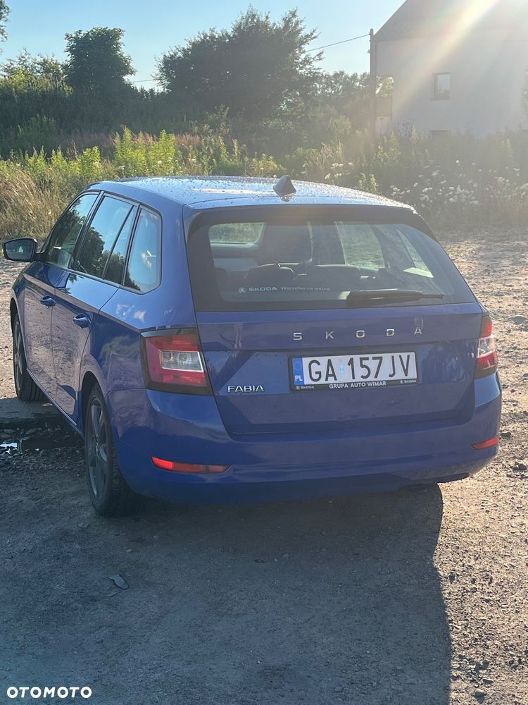 Skoda Fabia 1.0 Active - 4