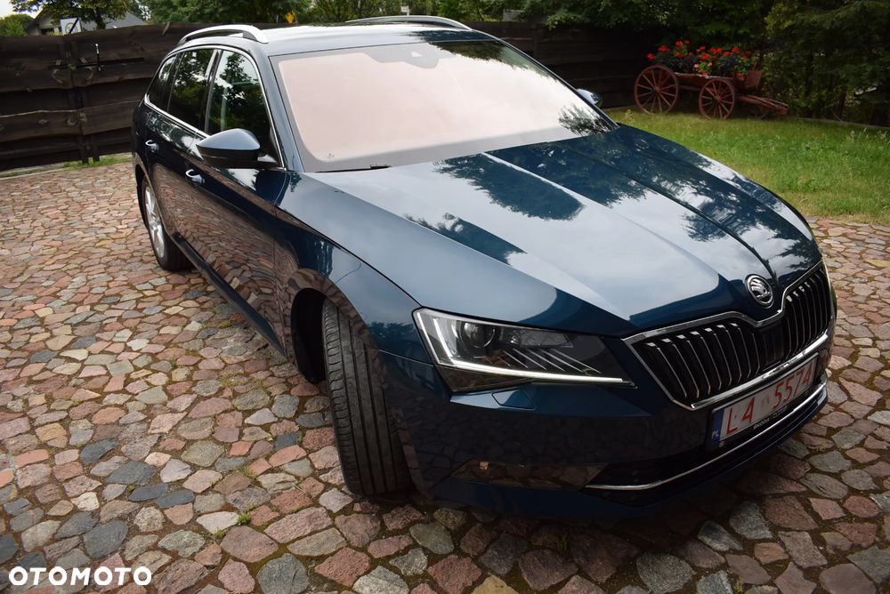 Skoda Superb 2.0 TDI 4x4 DSG Premium Edition - 19
