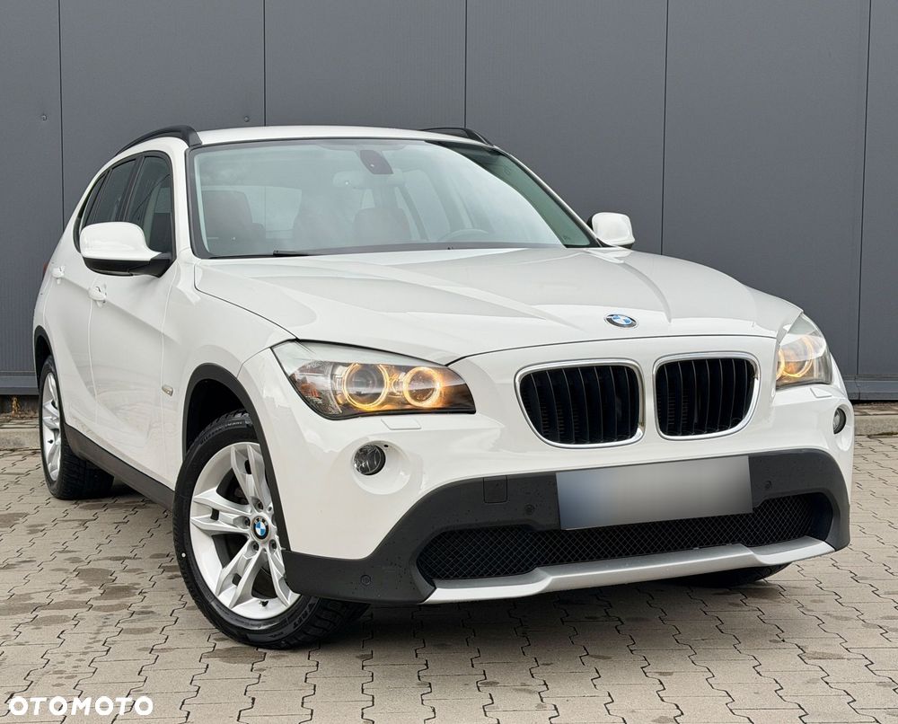 BMW X1 xDrive18d Sport Line - 32