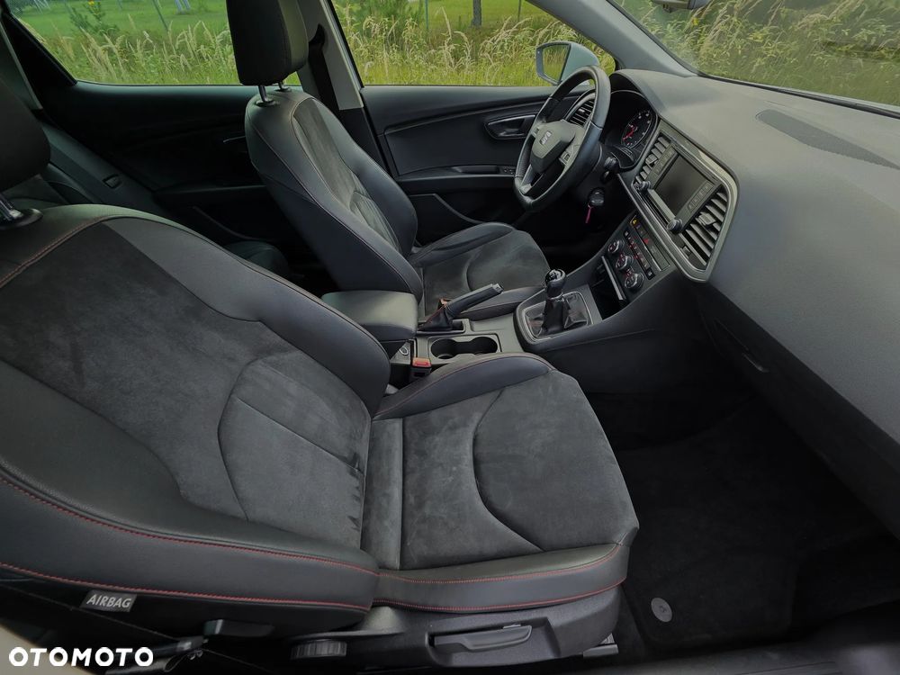 Seat Leon ver-2-0-tdi-fr-black-s-s - 11