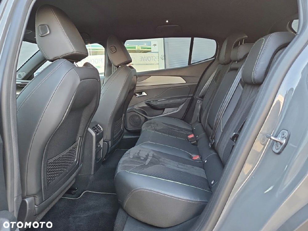 Peugeot 408 1.2 PureTech GT S&S EAT8 - 10