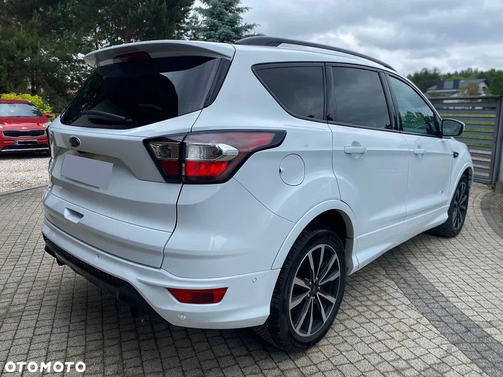 Ford Kuga 2.0 TDCi 4x4 ST-Line - 7