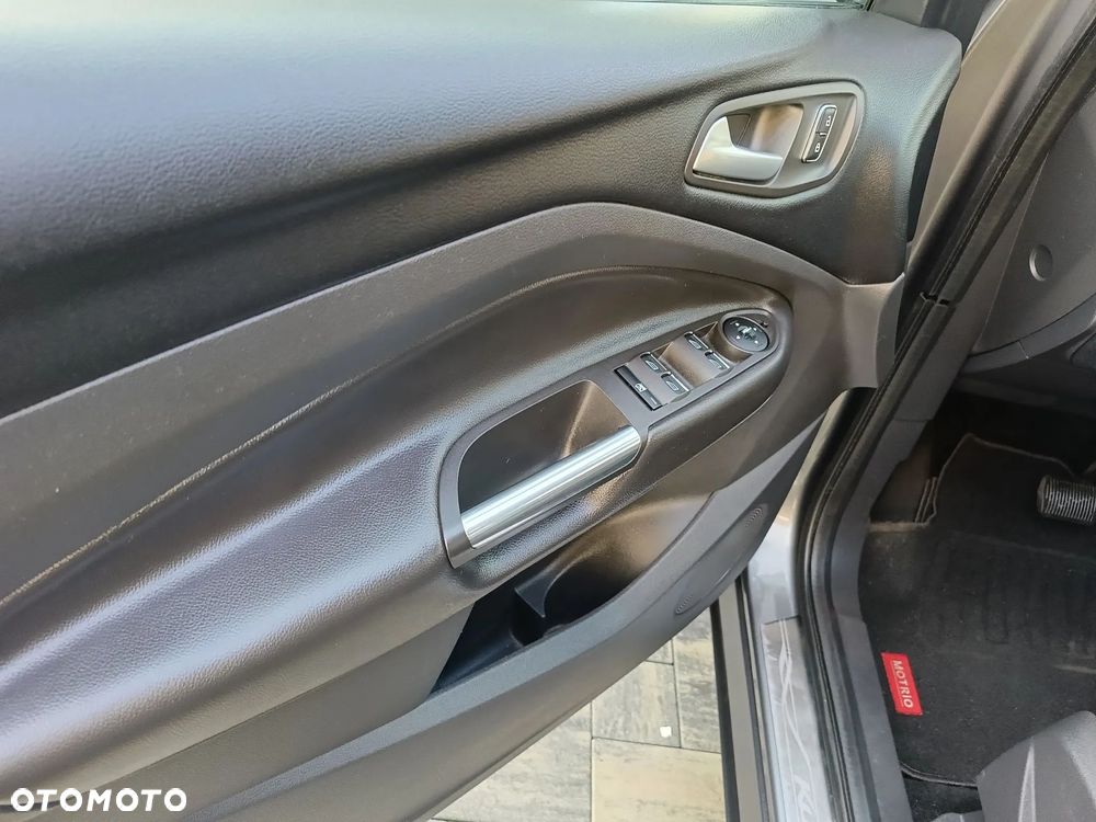 Ford Kuga 2.0 TDCi 4WD Trend - 11