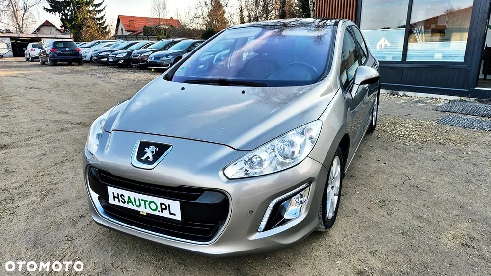Peugeot 308 1.6 Premium Plus - 2