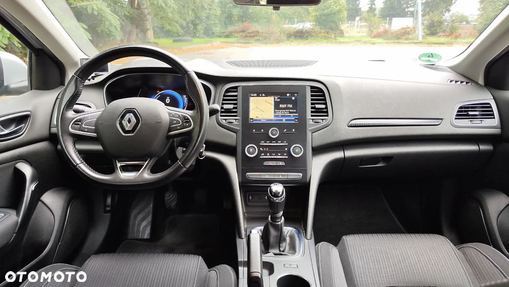 Renault Megane ENERGY TCe 100 EXPERIENCE - 28