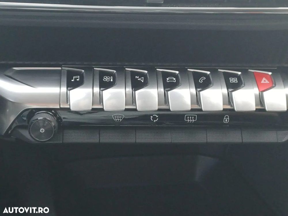 Peugeot 3008 - 25