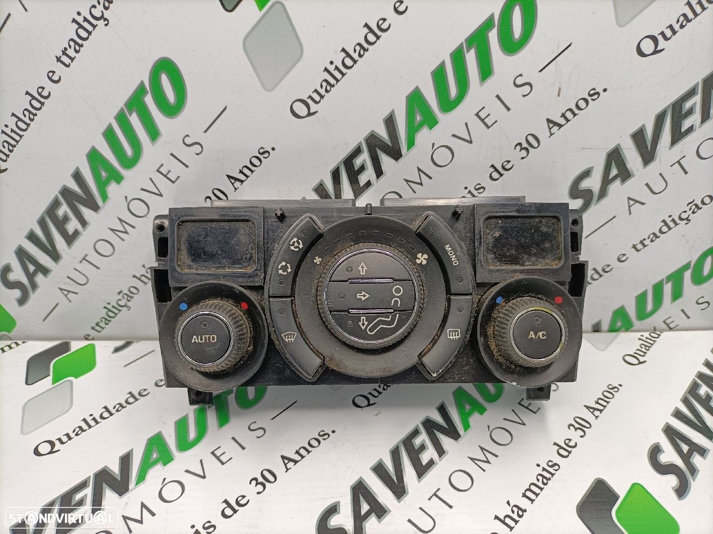 Comando / Botão De Sofagem / Climatronic Peugeot 3008 Veículo Multiuso - 1