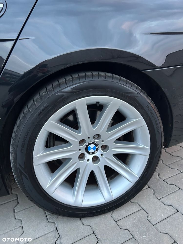 BMW Seria 7 730d L - 32