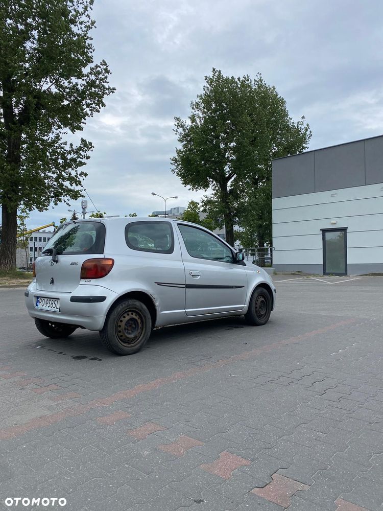 Toyota Yaris 1.3 Blue - 5