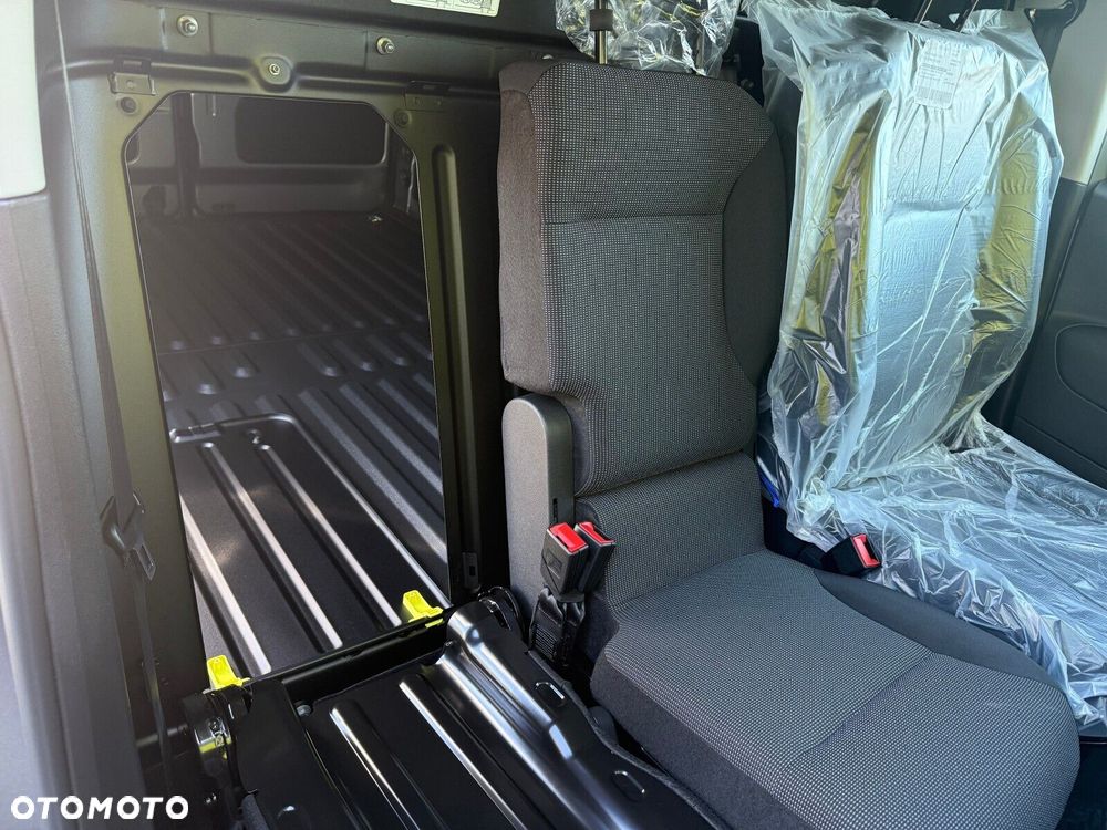 Opel Combo Cargo Furgon XL 1.5 T.Diesel 100KM MT6 - 12