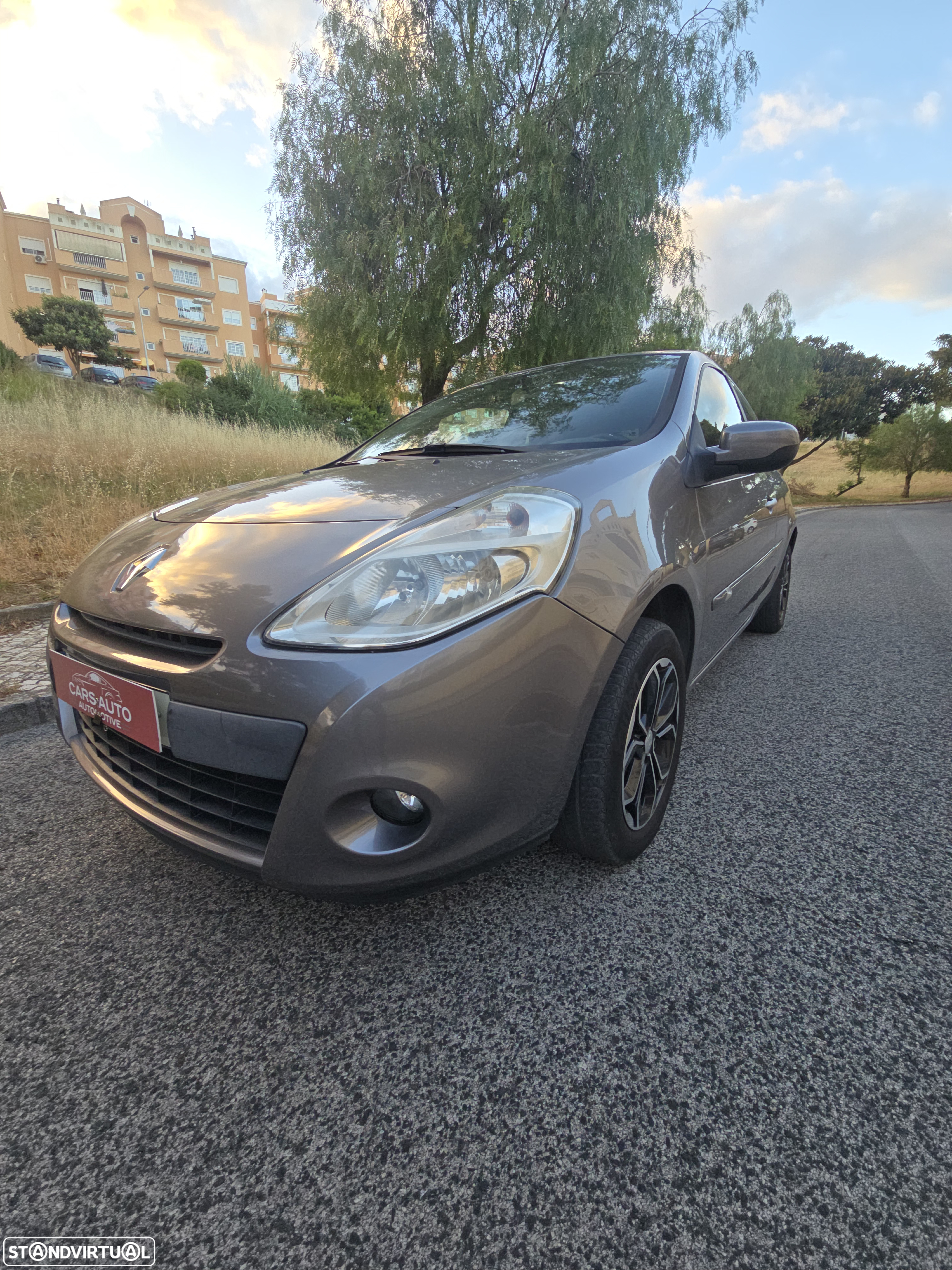 Renault Clio 1.2 16V GT - 27