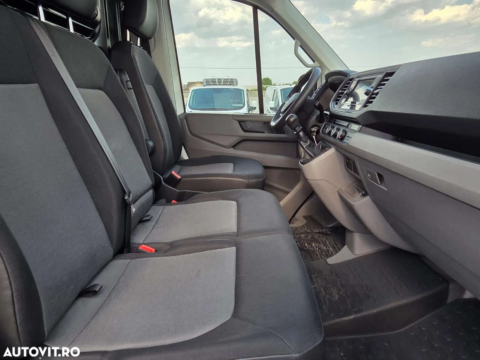 Volkswagen New Crafter L3H2 - 18