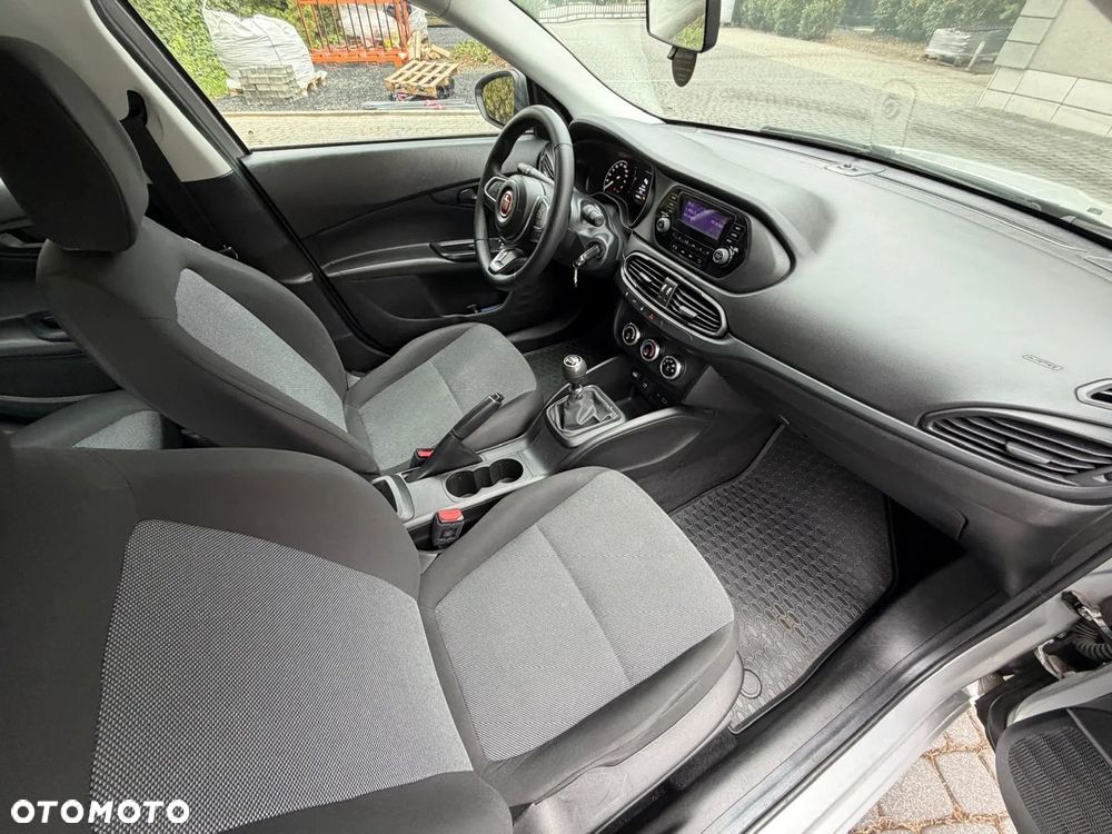 Fiat Tipo 1.4 16v Easy EU6d - 14