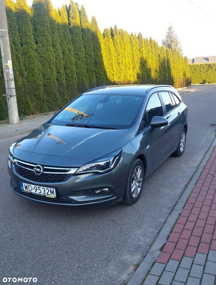 Opel Astra 1.6 CDTI Enjoy S&S - 1