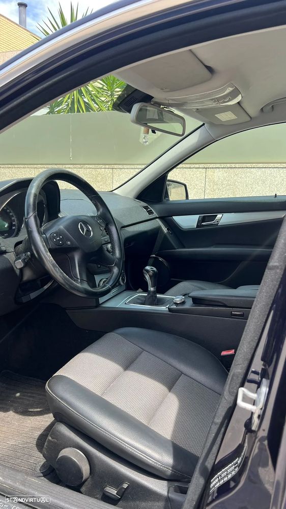 Mercedes-Benz C 220 Station CDI DPF (BlueEFFICIENCY) Avantgarde - 4