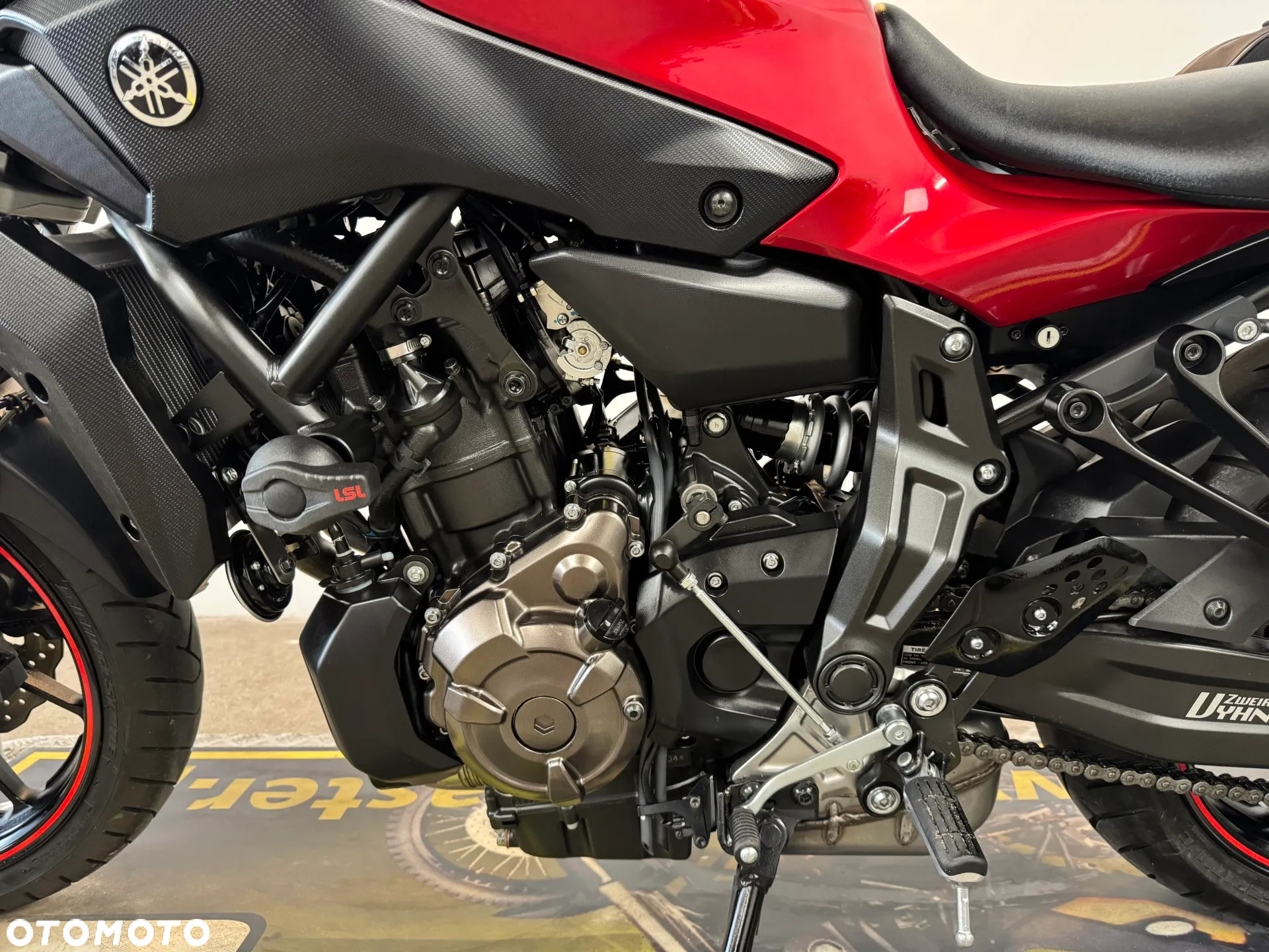 Yamaha MT - 20