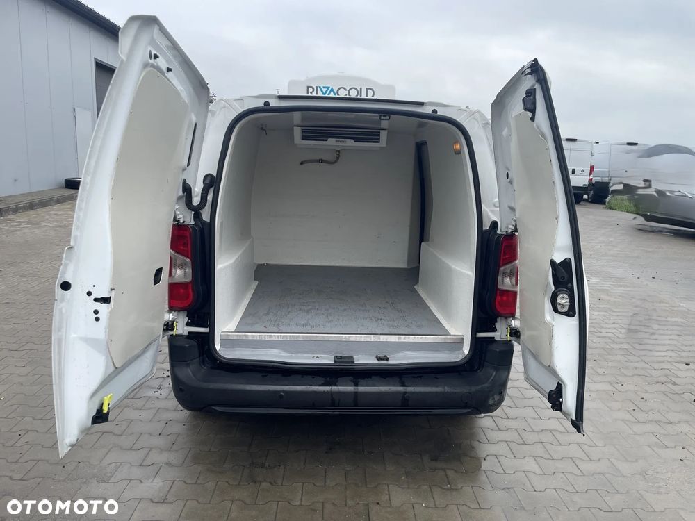 Citroën BERLINGO XL - 13