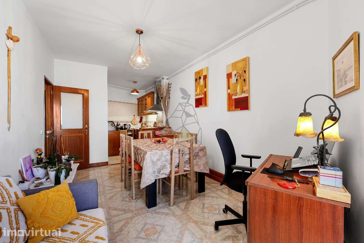 Apartamento T2 à venda no centro de Portimão - Grande imagem: 2/35