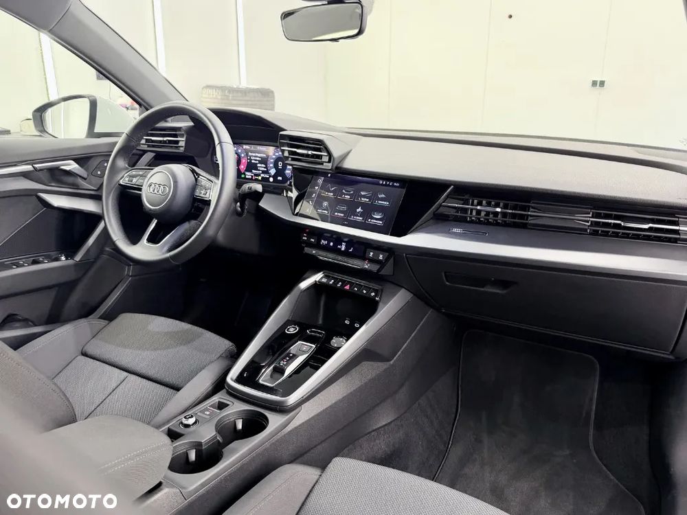 Audi A3 Sportback - 5