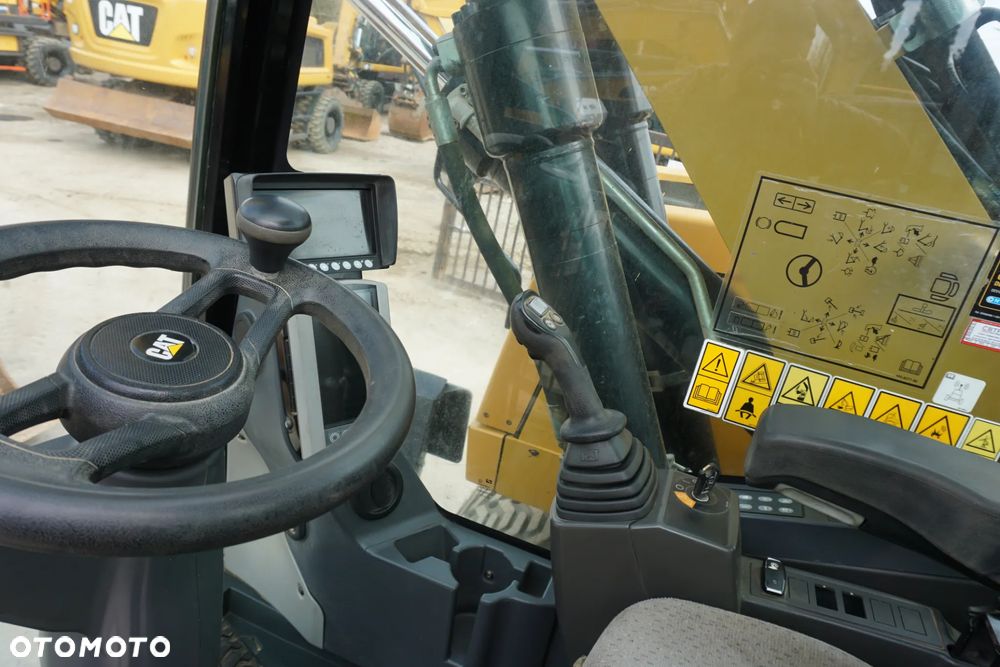 Caterpillar CAT M 315 F - 12