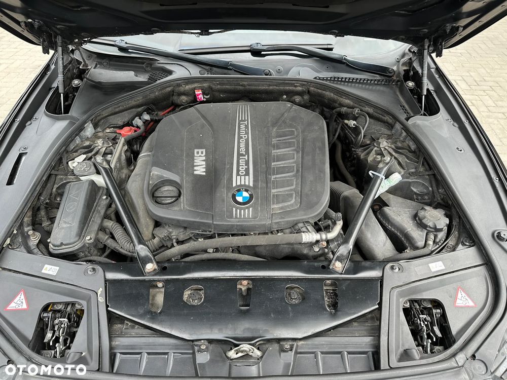 BMW Seria 5 - 29